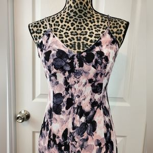 LovPosh Pink & Black Floral Maxi Dress